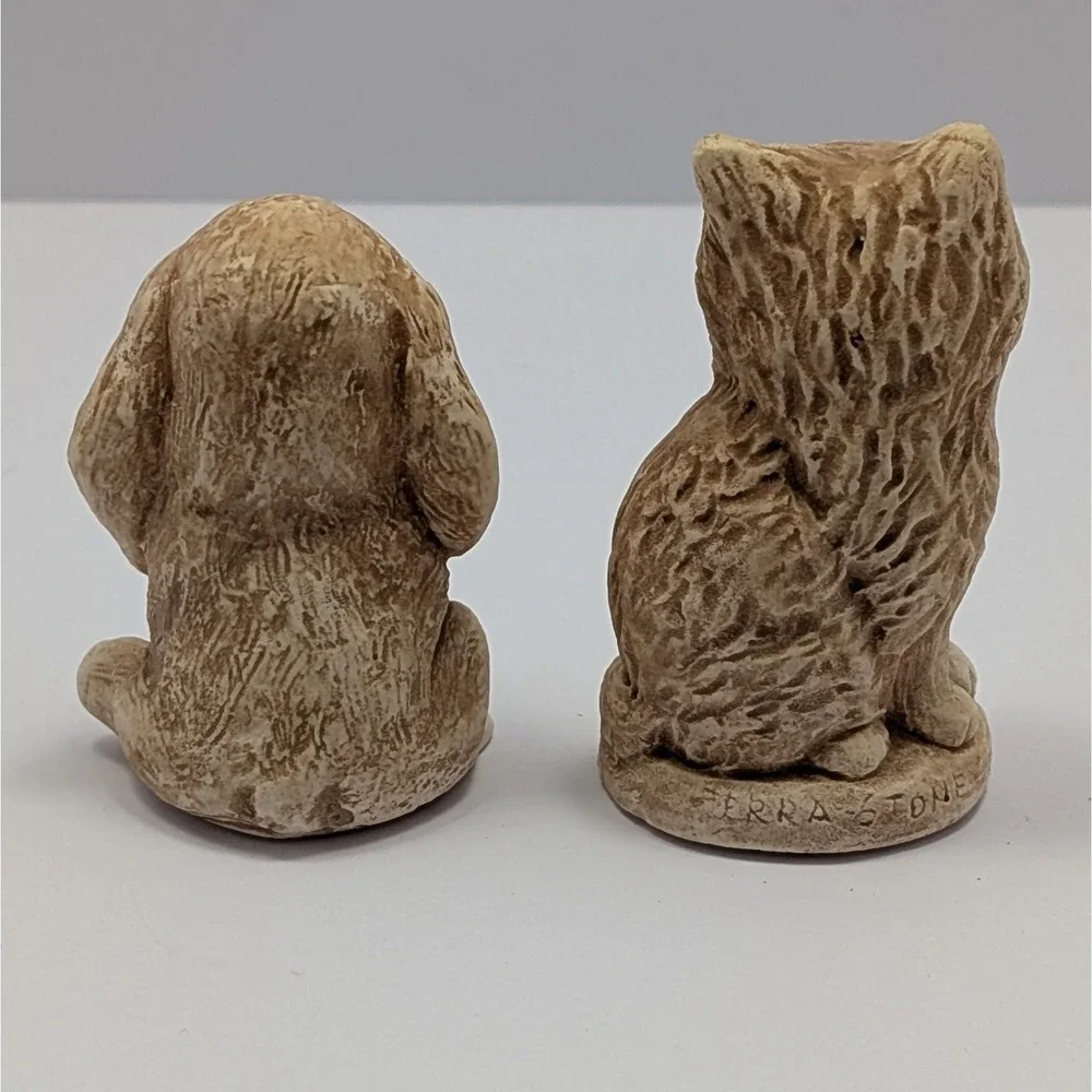 Terra Stone Cat And Dog Textured Figurines Resin Or Chalkware - Adorable Unique